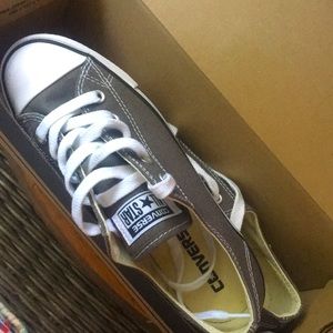 Low top converse slims NWB